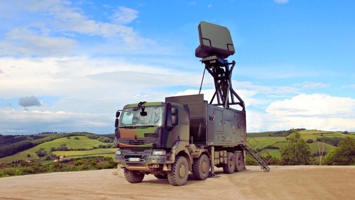 Le GM 200 MM/A de Thales, un radar déployé en quinze minutes. // Source : Thales