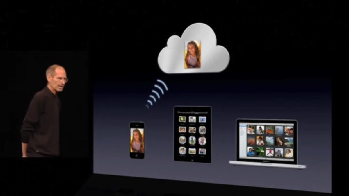 Steve Jobs lors de l'annonce d'iCloud en 2011. // Source : Apple