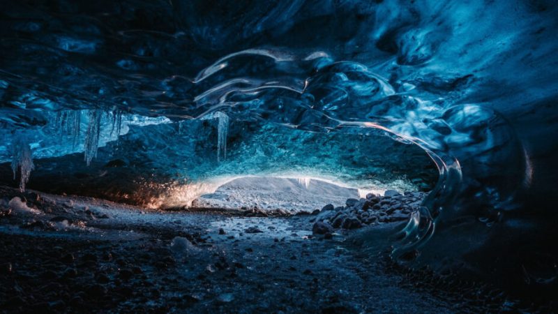 L’humanité pourrait-elle vivre sous terre ?