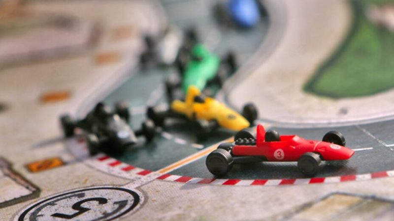Heat : Formula 1 Drive to Survive sur table