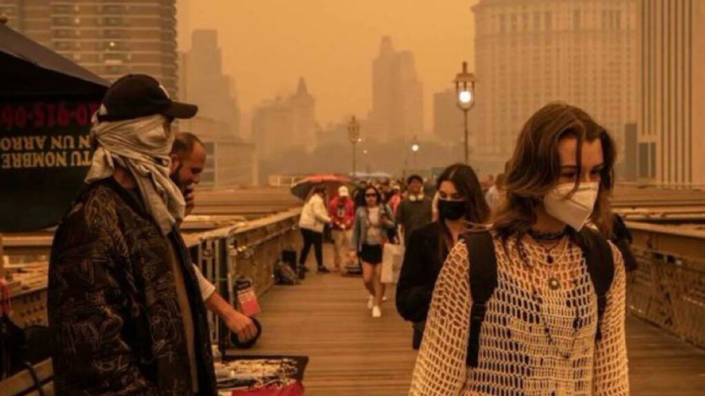 Image de New York, pollué, en juin 2023. // Source : Ian Bremmer / Twitter
