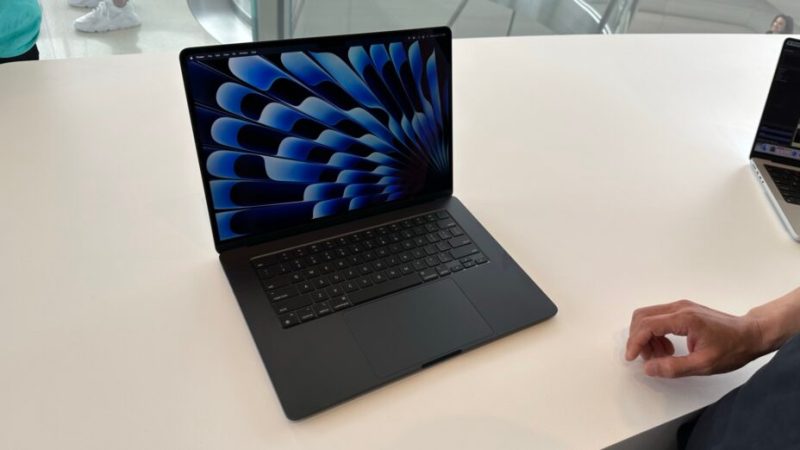 Prise en main du grand MacBook Air (15 pouces) : copier, coller, agrandir