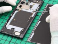La réparation d'un smartphone Samsung. // Source : Samsung
