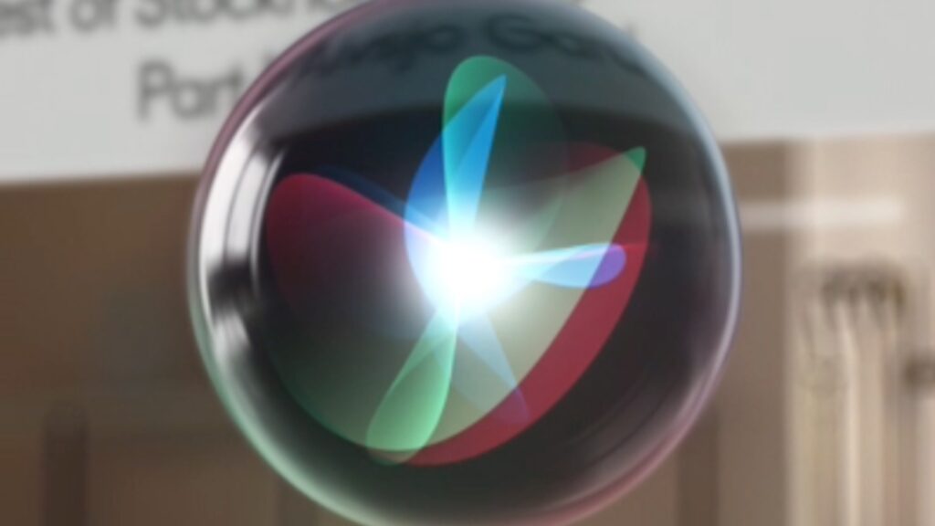 The Siri logo in the Apple Vision Pro.  // Source: Apple