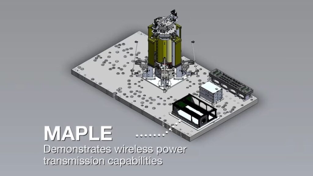 Le boîtier MAPLE, qui permet de transmettre l'énergie captée par les cellules photovoltaïques. Il est situé à 30cm de ces cellules. // Source : Caltech