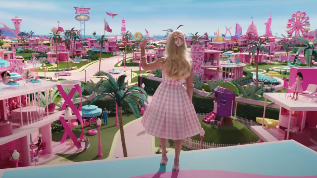 Barbieland evolves at the end of the film... // Source: Screenshot