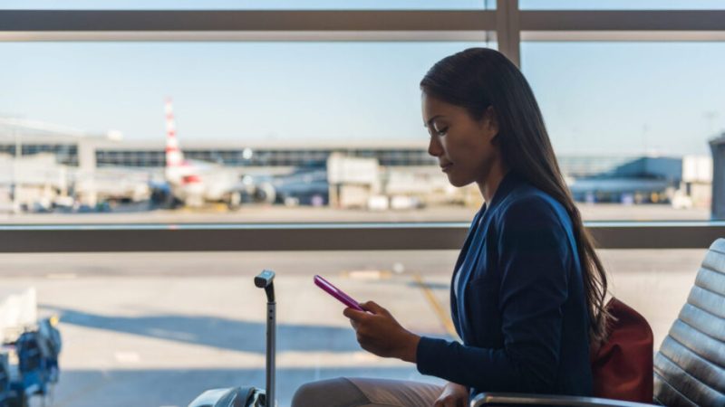 Bouygues lance un forfait mobile pour les vacances, avec 30 Go de data pour l’étranger