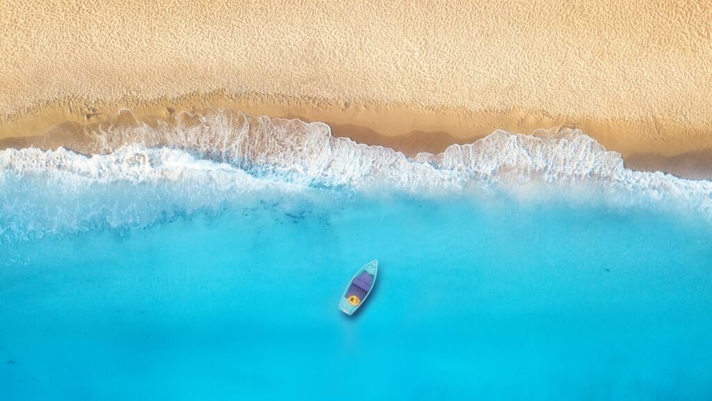 Perché l’acqua nei mari e negli oceani è salata?