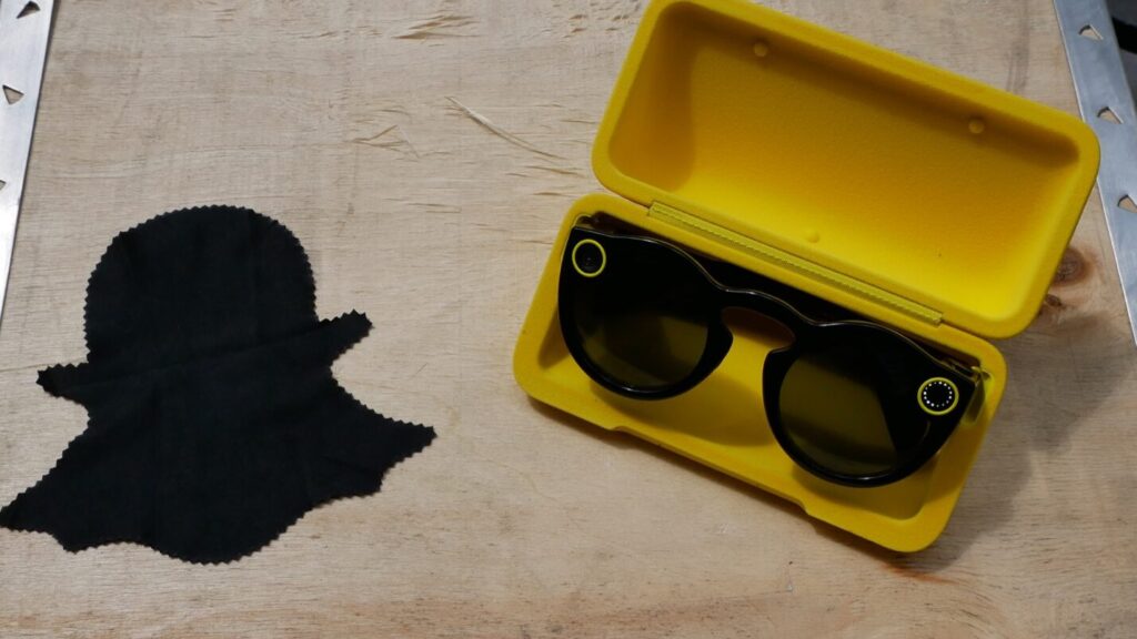 Les Snap Spectacles ont longtemps été les lunettes connectées de référence. // Source : Numerama