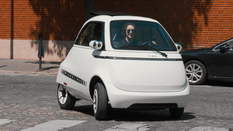 Une députée veut autoriser les mini-voitures Twizy, Microlino, Ami sur autoroute
