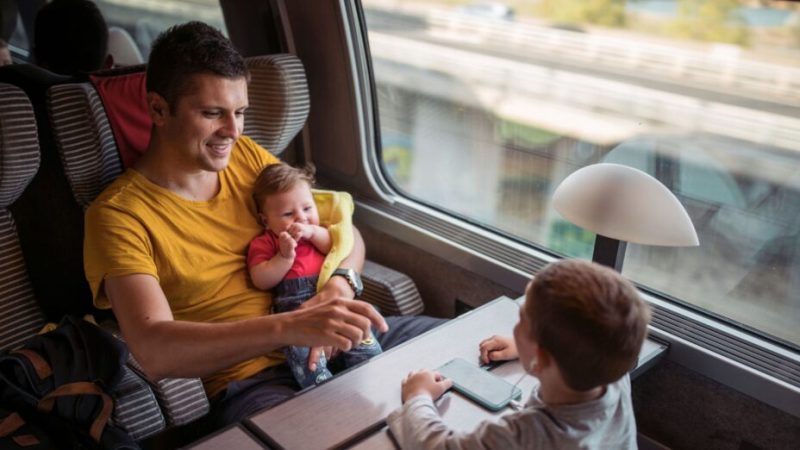 Pile avant les fêtes, les cartes SNCF Avantage Jeune, Adulte et Senior sont à -33 % !