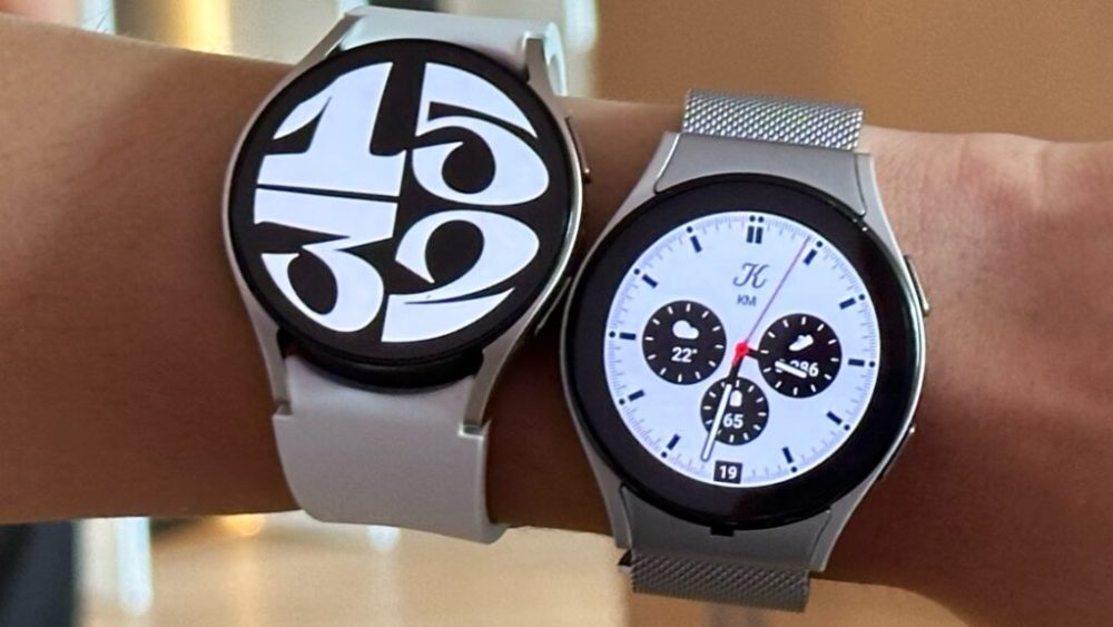 La Galaxy Watch 6 à gauche, la Galaxy Watch 5 à droite. L'écart est immense, alors qu'elles font la même taille.