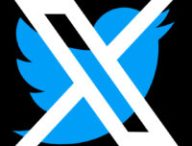 Le logo de X sur celui de Twitter.  // Source : Numerama