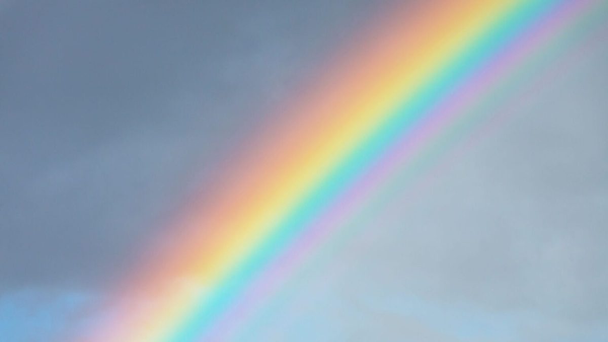 Un arc-en-ciel. // Source : Canva