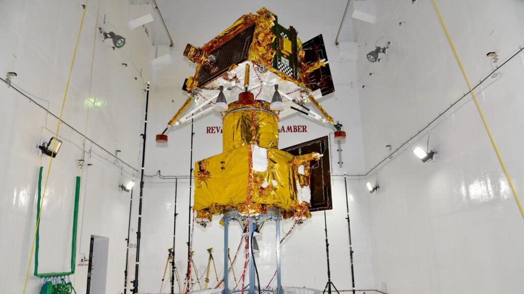 Chandrayaan-3 before going into space.  // Source: ISRO (cropped photo)