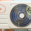 Un climatiseur qui se fati insulter // Source : Création Numerama