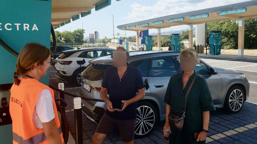 Electra staff at its motorway stations // Source: Electra on Linkedin