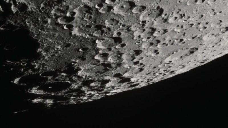 Pourquoi le pôle Sud de la Lune est si attirant