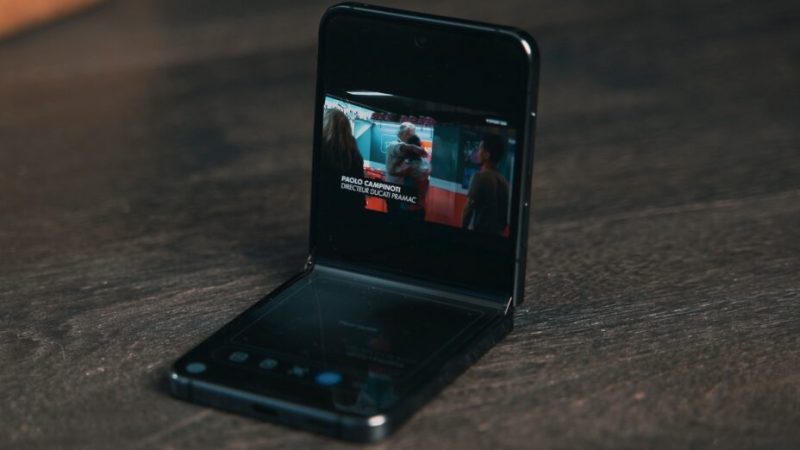Envie d’un téléphone qui se plie ? Le Z flip 5 perd plus de 400€ sur son prix