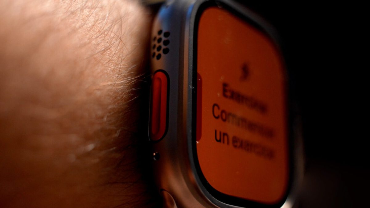 Apple Watch Ultra 2 // Source : Nino Barbey pour Numerama