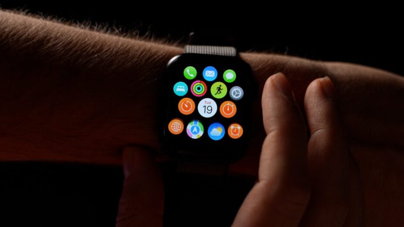 L’Apple Watch Series 9 est tout de suite plus intéressante lorsqu’elle baisse de prix L’Apple Watch Series 9 est tout de suite plus intéressante lorsqu’elle baisse de prix
