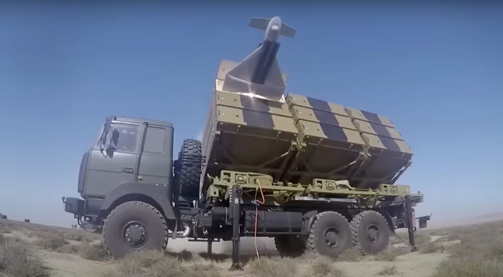 Un Harop lancé depuis un camion. // Source : Ministère de la défense de l'Azerbaidjan.