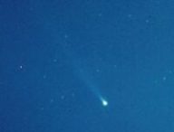 La comète Nishimura. // Source : Flickr/CC/paramsach (photo recadrée)