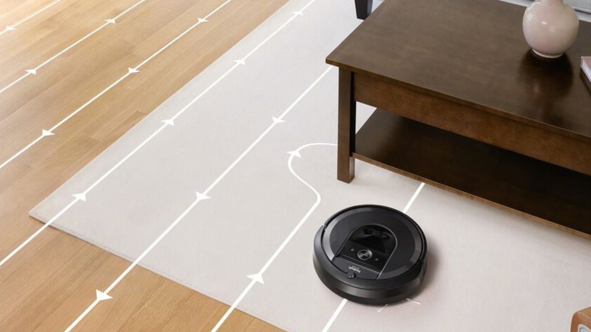 Roomba i8+ // Source : iRobot