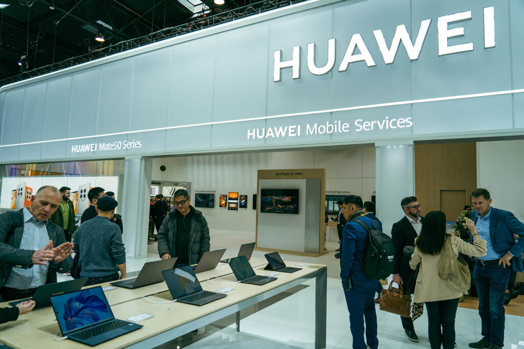 With a dual DNA as a designer of B2C and B2B products, Huawei brings to life many companies in its wake, especially in cutting-edge areas // Source: Adrian Branco / Numerama