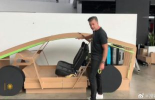 Franz et le projet Tesla Robotaxi  // Source : Autohome