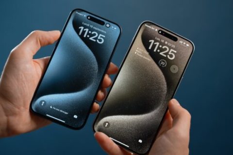 iPhone 15 Pro Max // Source : Thomas Ancelle / Numerama
