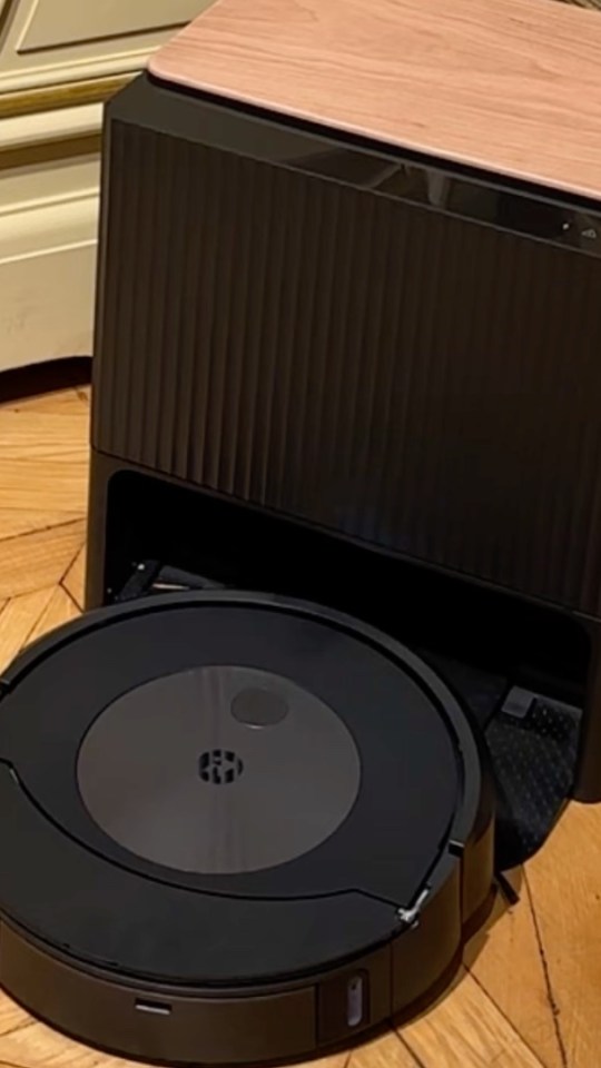 Le iRobot Combo j9+ // Source : Numerama