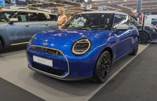 Mini Cooper électrique  // Source : Raphaelle Baut