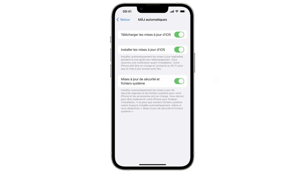 Pour maintenir son iPhone à jour, le mieux est d'activer les mises à jour automatiques d'iOS // Source : Apple