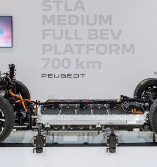 Plateforme STLA Medium  // Source : Peugeot