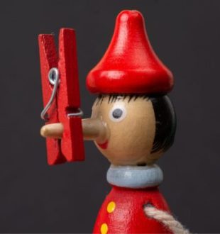 Un pinocchio. // Source : Canva