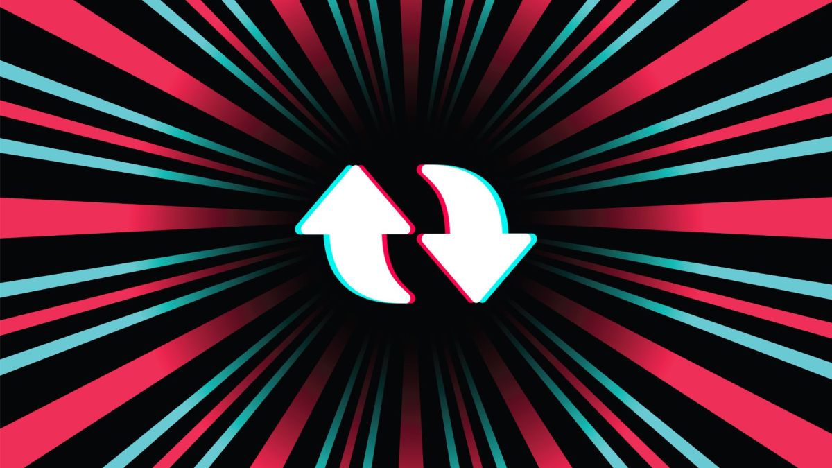 Comment republier une vidéo sur TikTok ?  // Source : Canva / Montage Numerama