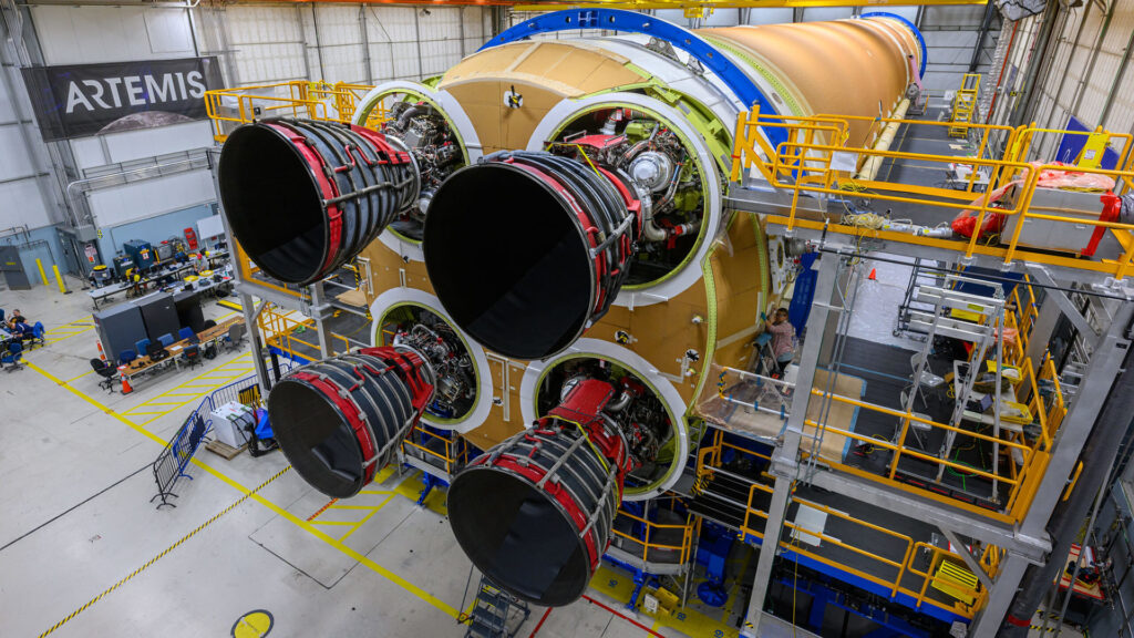 Coup dur pour la Nasa : la fusée d’Artémis II doit retourner à l’atelier