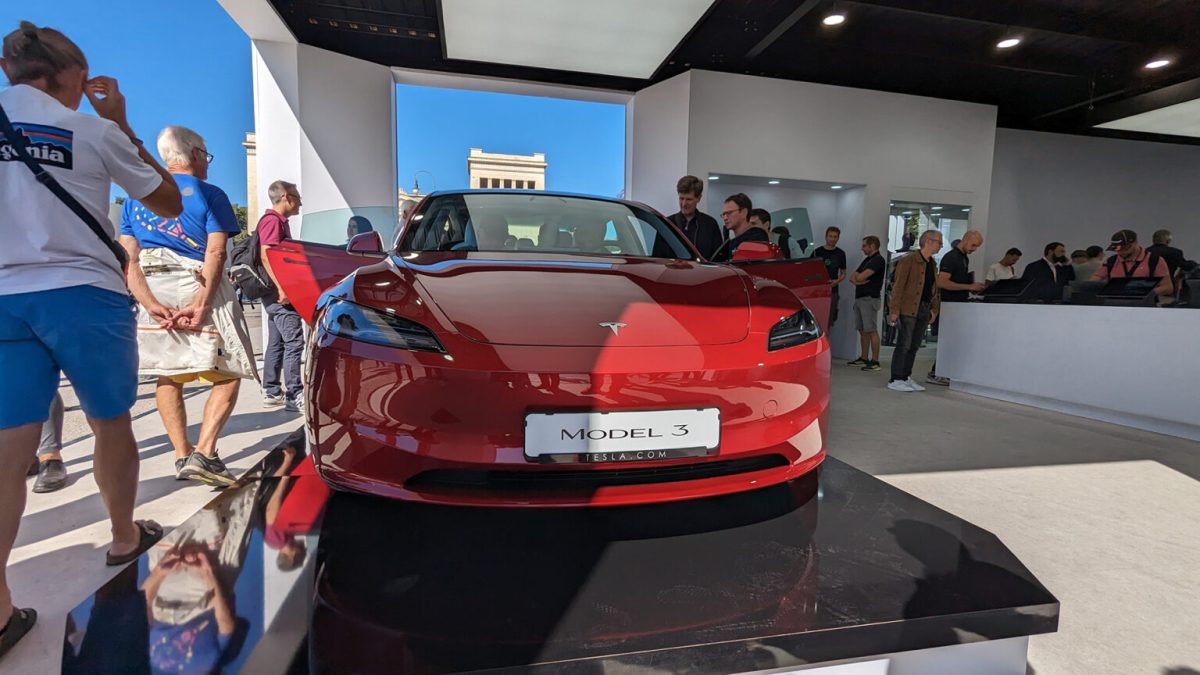 Tesla Model 3 nouvelle génération à l'IAA Munich // Source : Raphaelle Baut