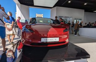 Tesla Model 3 nouvelle génération à l'IAA Munich // Source : Raphaelle Baut