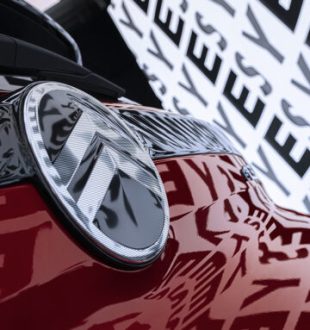 Zoom sur la ë-C3 de Citroën // Source : Copyright William Crozes @ Continental Productions