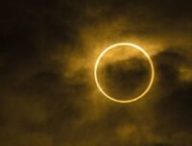 Éclipse annulaire. // Source : Flickr/CC/t-mizo (photo recadrée)