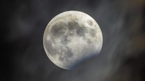 Éclipse lunaire partielle. // Source : Flickr/CC/Petr Hykš (photo recadrée)