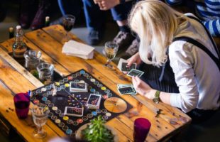 jeu de société // Source : Adobe Stock