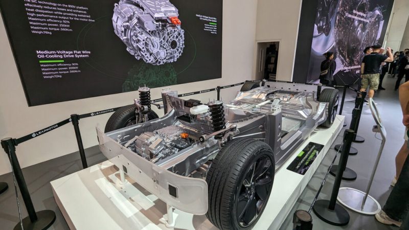 Bientôt des technologies Leapmotor sous le capot des voitures Stellantis ?