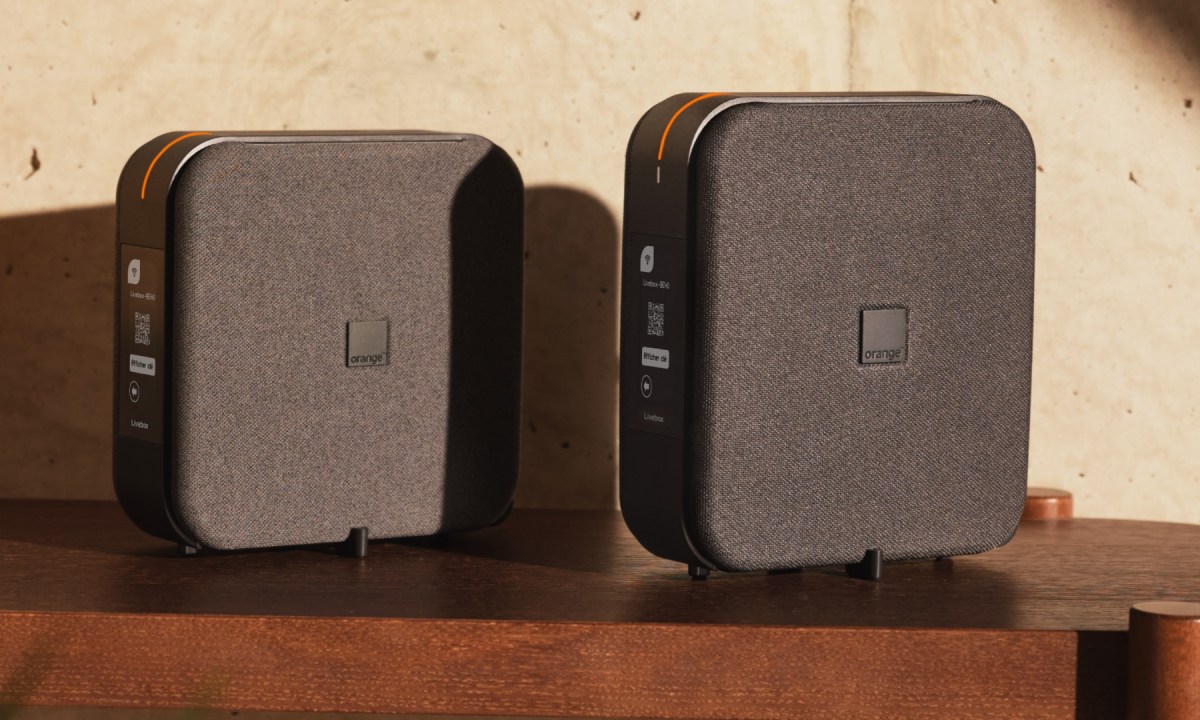 La Livebox 6 et la Livebox 7. // Source : Orange