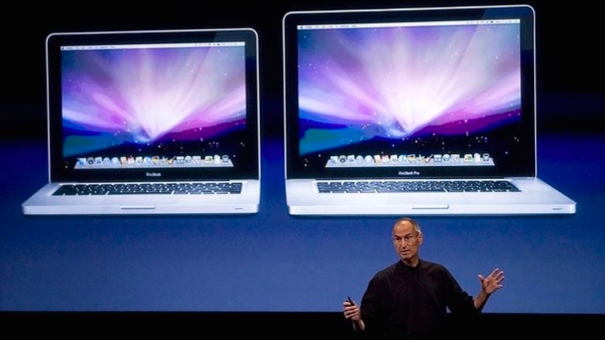 Les MacBook Pro Unibody le jour de leur annonce // Source : All About Steve Jobs