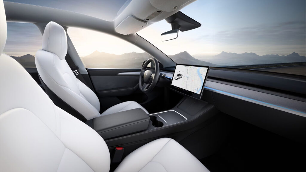 Nouvel intérieur Model Y en Chine // Source : Tesla