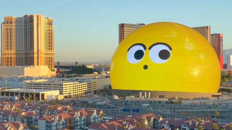 Les images du premier concert dans la gigantesque Sphère de Las Vegas sont délirantes