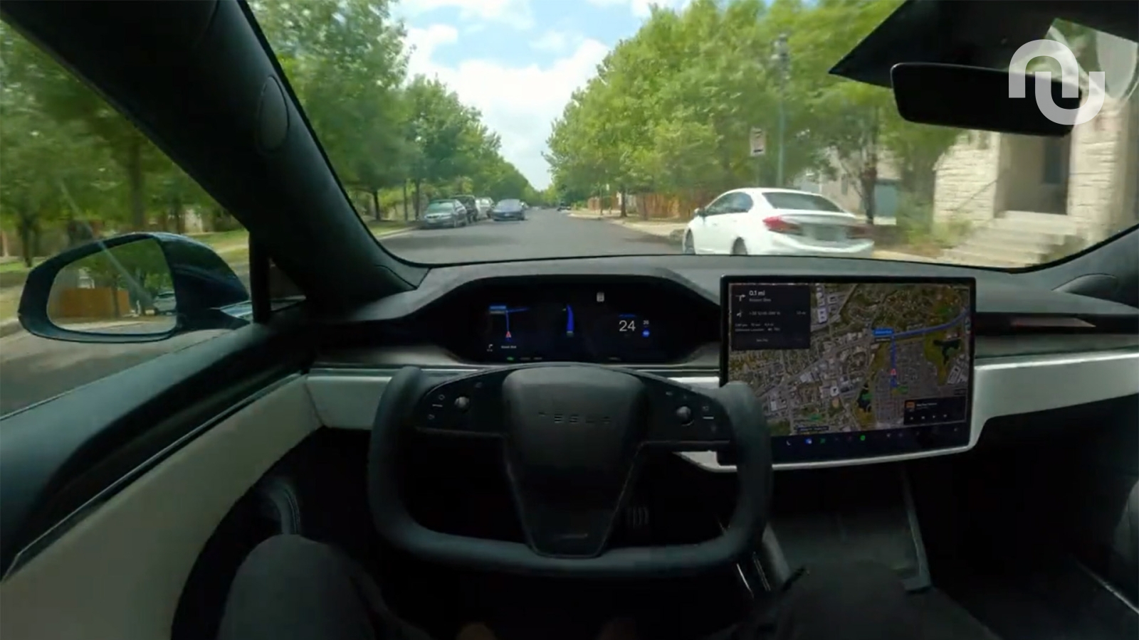Un autre constructeur serait intéressé par la conduite autonome de tesla